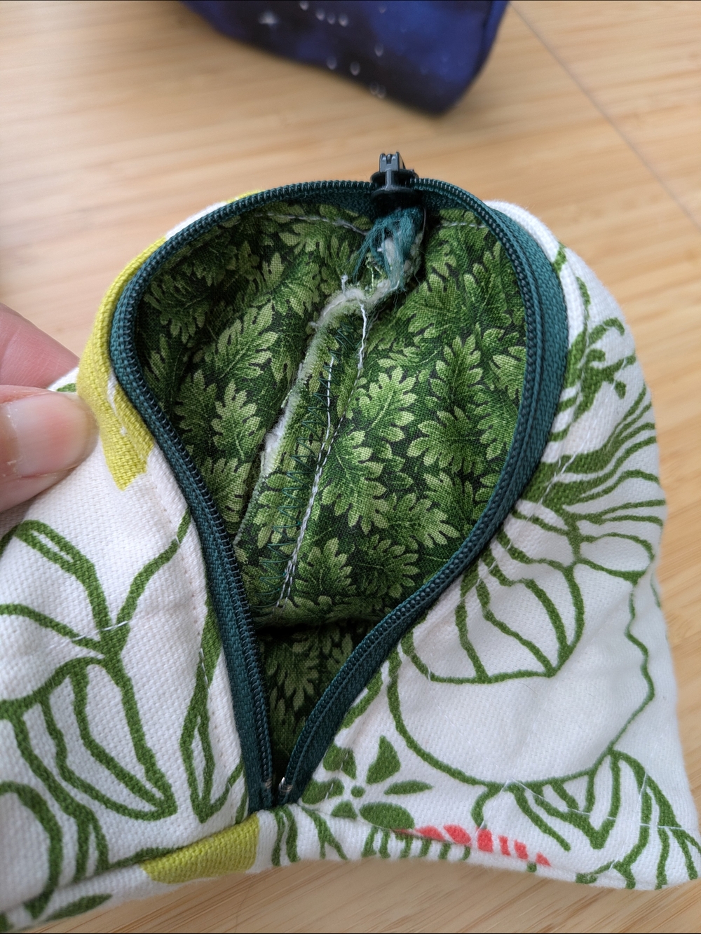 Handmade Triangle Zip Pouch - Picture 2 of 3